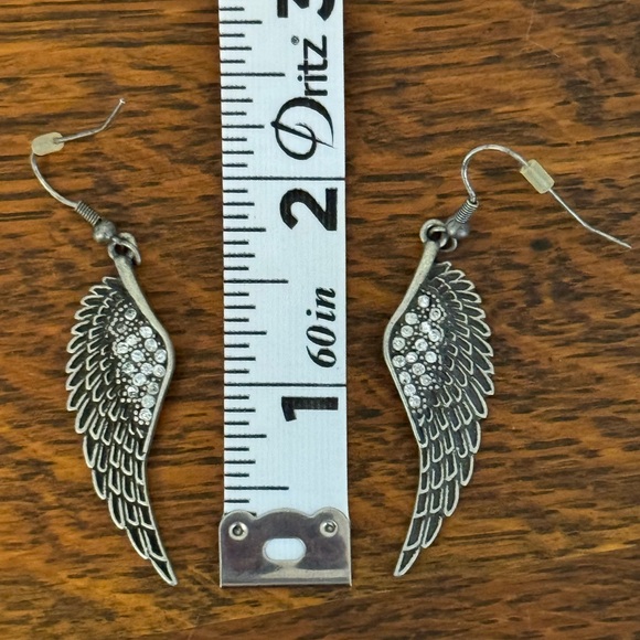 Angel Wing earrings - Picture 2 of 3